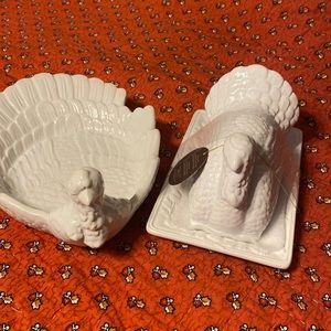 Turkey serving and butter set